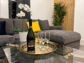 Turaco Apartment by Robin Estates